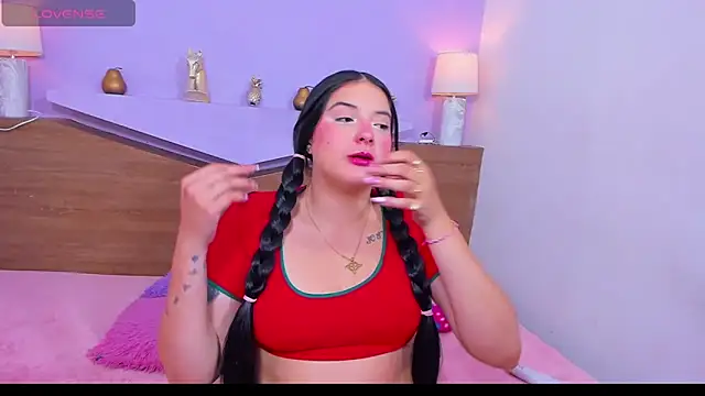 ScarletEmber3 online show from September 19, 6:56 am