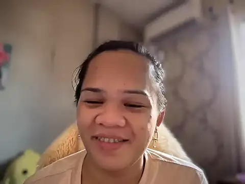 SophiaCourthaway online show from April 29, 3:10 am