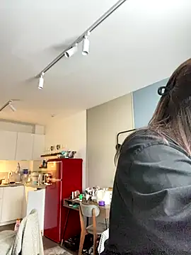 Kiss My Body online show from October 10, 11:04 am