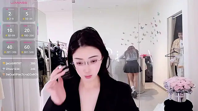 miaomiao-777 online show from April 13, 8:04 am