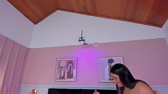 janna lopez  online show from September 17, 3:37 am