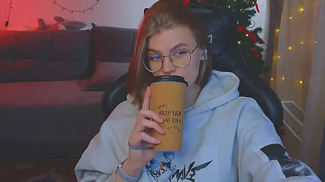  JessieVibes online show from January 19, 4:25 pm