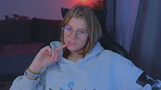  JessieVibes online show from February 10, 2:42 pm