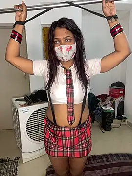 YourSuperTanya online show from May 3, 8:07 am