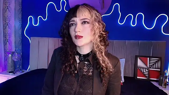 JeanneSabatier online show from May 28, 7:45 pm