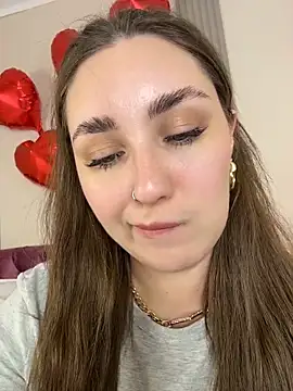 KiraBarlows online show from March 8, 2:04 am