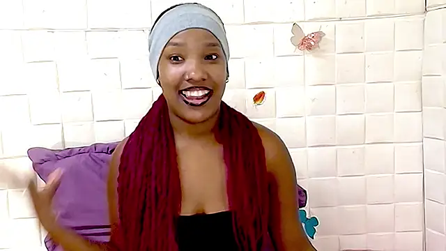 EroticSexyPrada online show from March 29, 6:07 pm