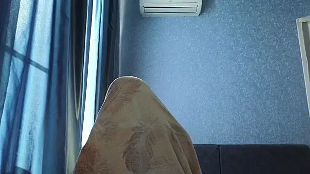 HotBrandyX online show from October 25, 7:27 am