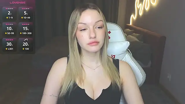 MargaretSweet1 online show from February 8, 3:21 am