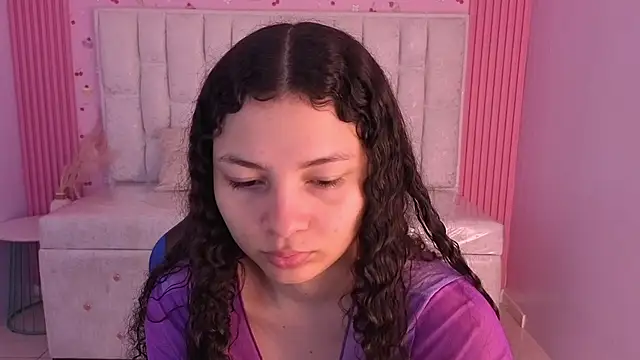 shalon diaz s online show from February 23, 1:10 pm