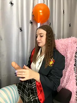 LillyFan-X online show from October 25, 4:42 am