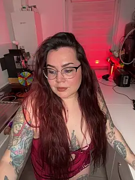 Cherrycherrymiss online show from May 5, 12:30 pm