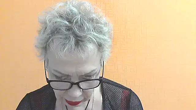 NessyJenixs online show from November 1, 2:21 pm