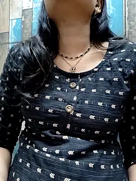 cute IndianBabe online show from April 4, 2:10 am