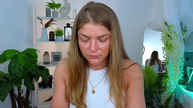 Donna Sun online show from February 28, 7:08 am