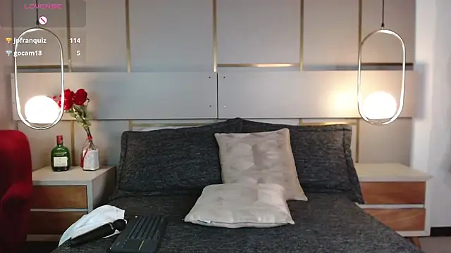 Victoria Collinns online show from September 17, 3:21 pm