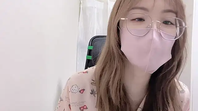 Snapshot of Chu1314 chatting on September 11, 3:34 pm Chu1314 online show from September 11, 3:34 pm