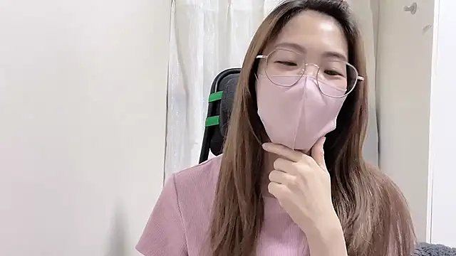 Snapshot of Chu1314 chatting on September 20, 3:32 pm Chu1314 online show from September 20, 3:32 pm