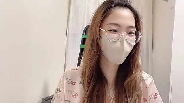 Snapshot of Chu1314 chatting on September 28, 4:01 pm Chu1314 online show from September 28, 4:01 pm