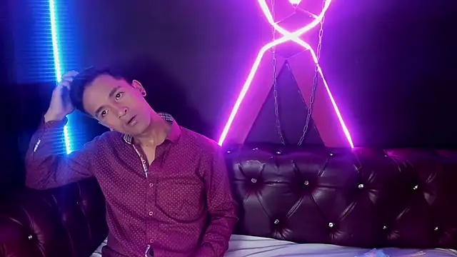 Nikki and Mayk online show from November 28, 3:09 am