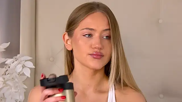 ur wet dreams online show from March 19, 4:50 am