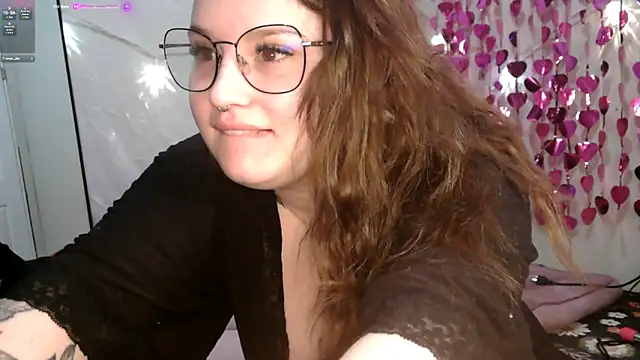 MrsJess online show from March 25, 4:10 pm