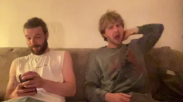 Kiffwahnkenobi online show from May 7, 10:02 pm