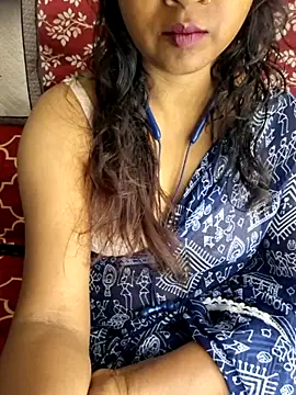 Cute Jiyaa online show from April 5, 5:12 pm