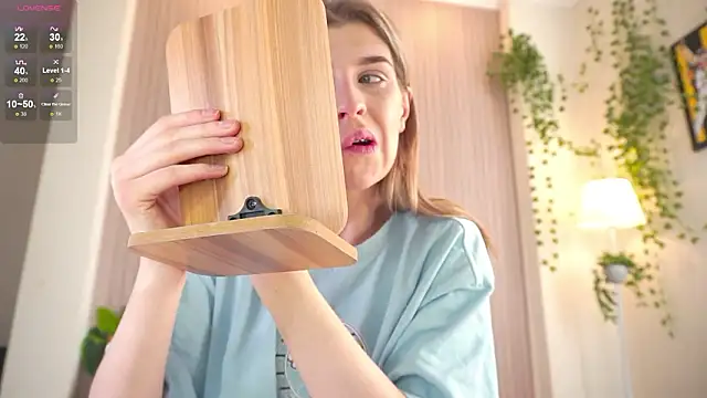 heartseduction online show from March 4, 8:32 am