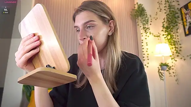 heartseduction online show from February 24, 8:02 am