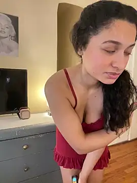 Cristinasunny online show from April 13, 11:16 pm