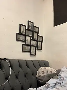 MirandaLatinaLovely online show from November 13, 3:27 am