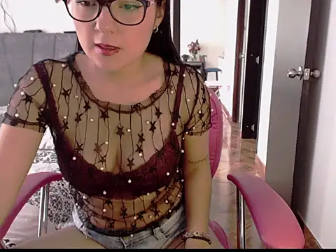 BeautifullPrinsesse online show from March 3, 8:59 pm