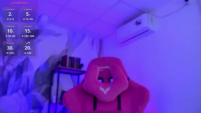 MilaStoyne online show from March 6, 9:48 am