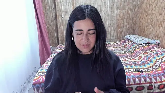   leaa online show from February 11, 10:33 pm