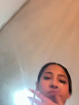 Snapshot of vicky_bass chatting on October 12, 10:45 pm vicky bass online show from October 12, 10:45 pm