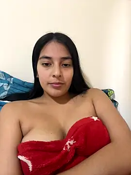 Snapshot of ariana_sweet87 chatting on October 20, 7:06 pm ariana sweet87 online show from October 20, 7:06 pm