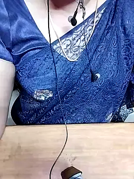 Snapshot of Tamil_Radha chatting on October 21, 5:17 pm Tamil Radha online show from October 21, 5:17 pm