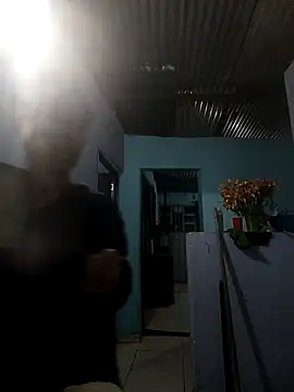 Ariell Kieran online show from April 11, 12:50 am