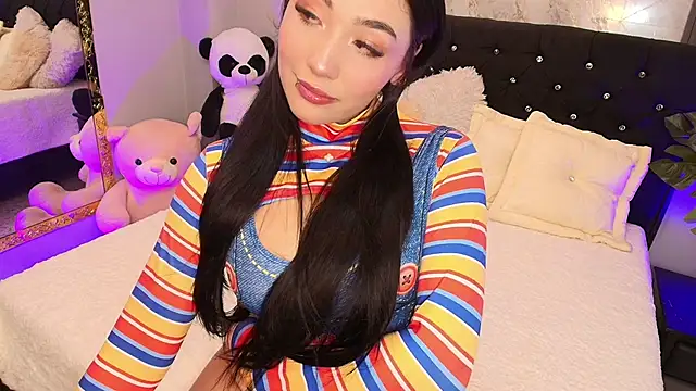 Snapshot of Enyel_valmina chatting on October 21, 8:24 pm Enyel valmina online show from October 21, 8:24 pm