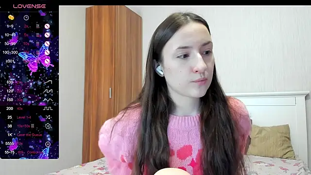 Cute  Nana online show from March 4, 1:50 pm