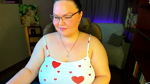 Vivien  wet online show from March 4, 7:53 pm