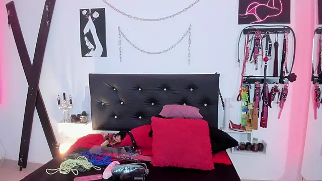 Snapshot of Julieta_Carden_ chatting on September 22, 7:45 pm Julieta Carden  online show from September 22, 7:45 pm