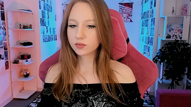 DariaTate online show from March 1, 1:00 pm