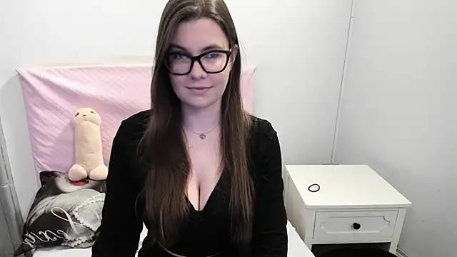 CarolineFlirt online show from March 25, 3:37 pm