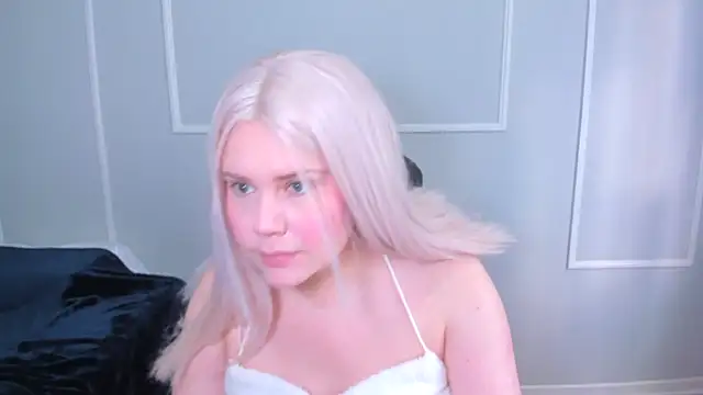  leana  online show from November 27, 2:09 pm