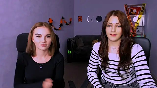 catherine kitty online show from November 2, 8:23 pm