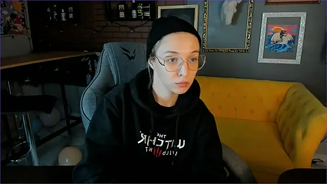 PhilippaAdamas online show from September 18, 12:09 am