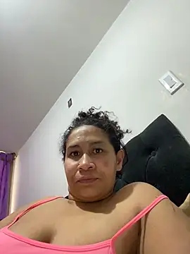 Carola-Ross online show from April 20, 4:54 pm