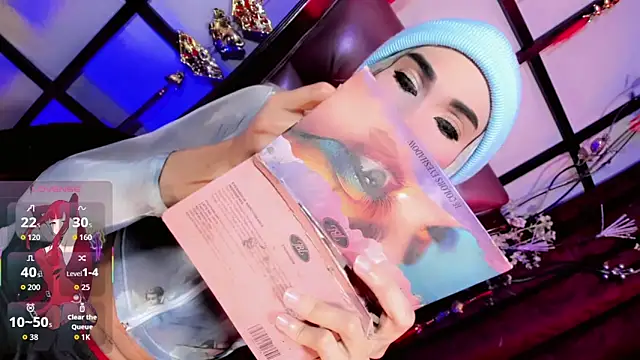 emelly horny  online show from April 11, 7:28 pm